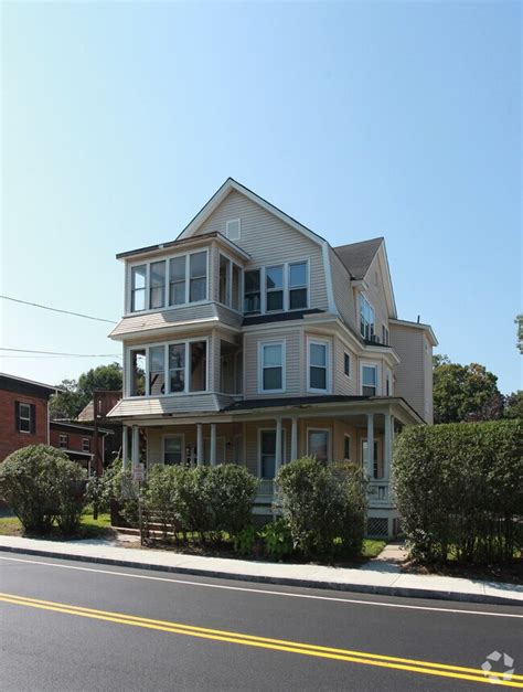 4 Ferry St, South Hadley, MA 01075 is a single-family home listed for rent at 2,150 mo. . Northampton ma apartments